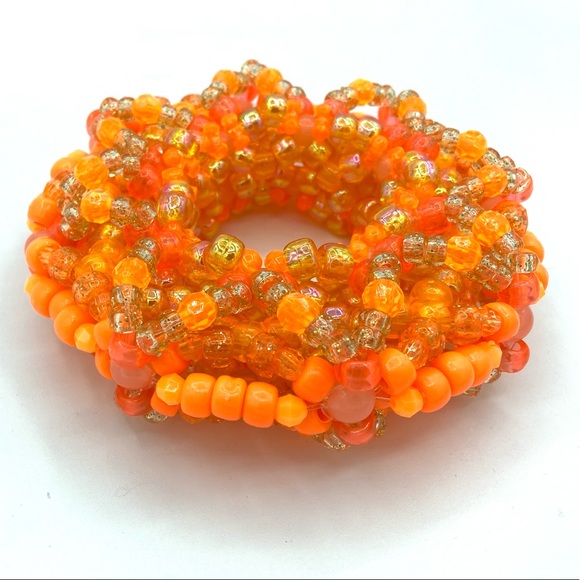 🍊🧡Orange Kandi Cuff - Picture 4 of 8